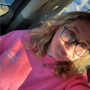 Meet your Posher, Chloe
